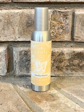 Scentsy Vanilla Waves Room Spray